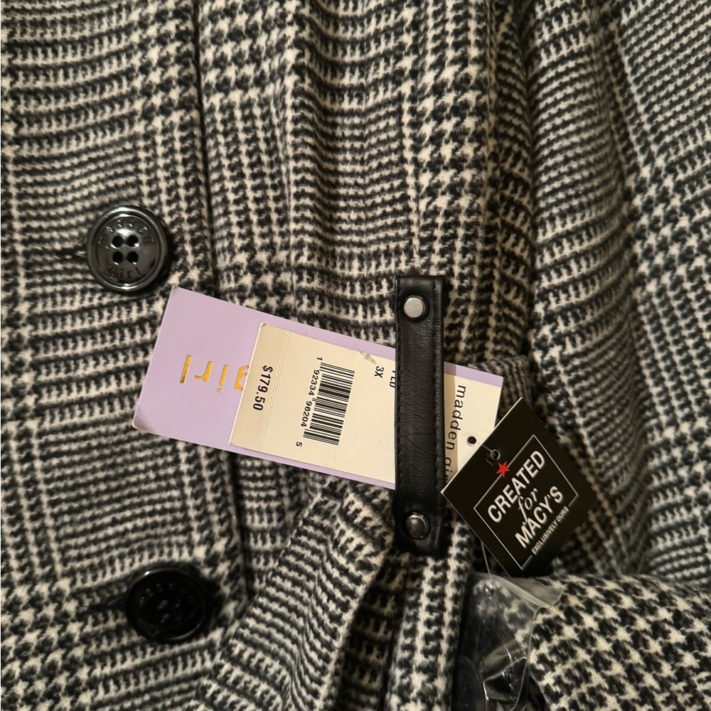 NWT Black & White Coat By Madden Girl Size 3X - Picture 3 of 5